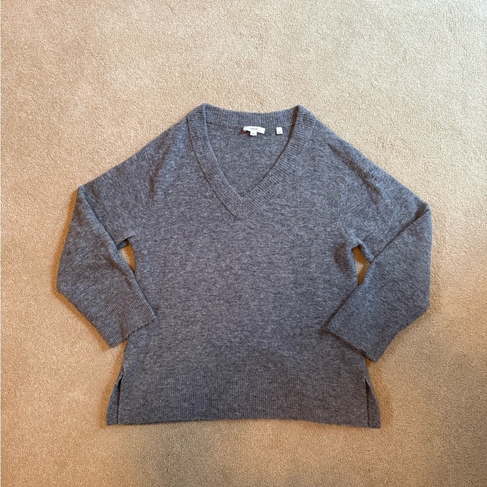 Vince Grey V-Neck Tunic Sweater